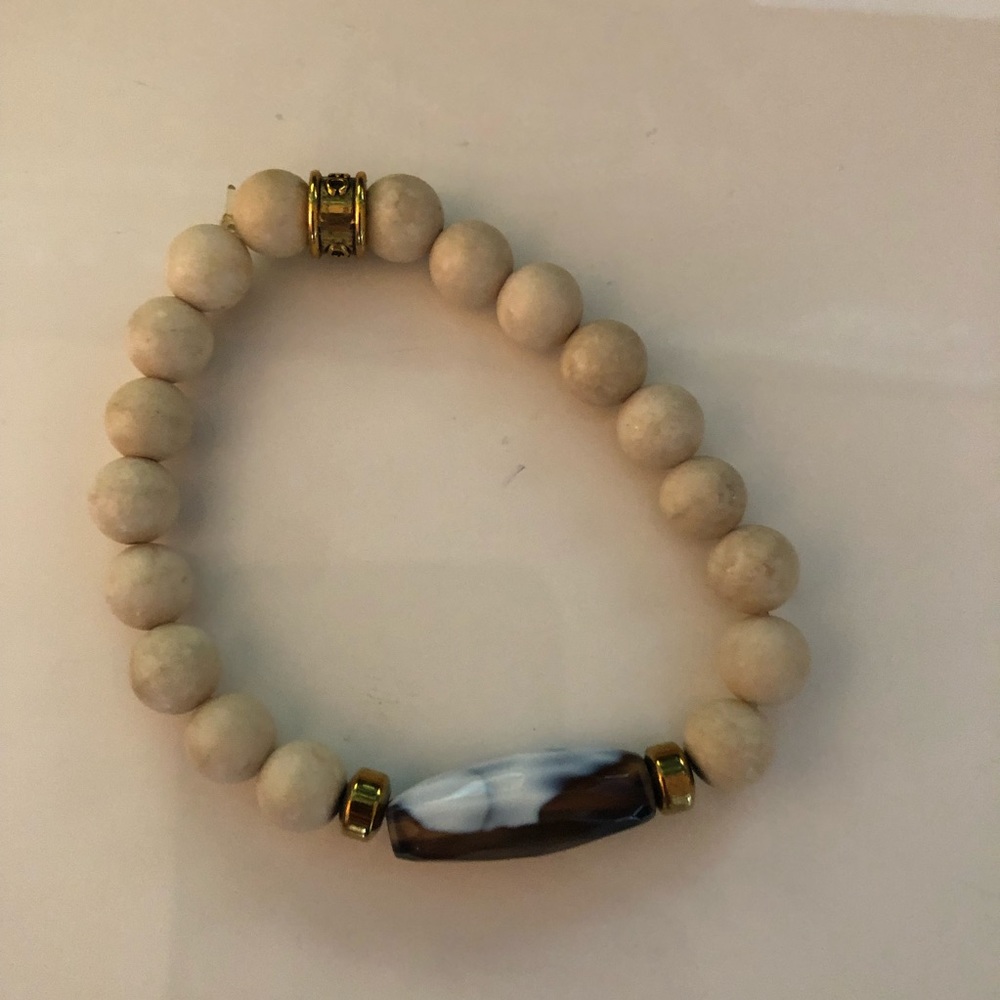 Bead bracelet - Picture 2 of 3